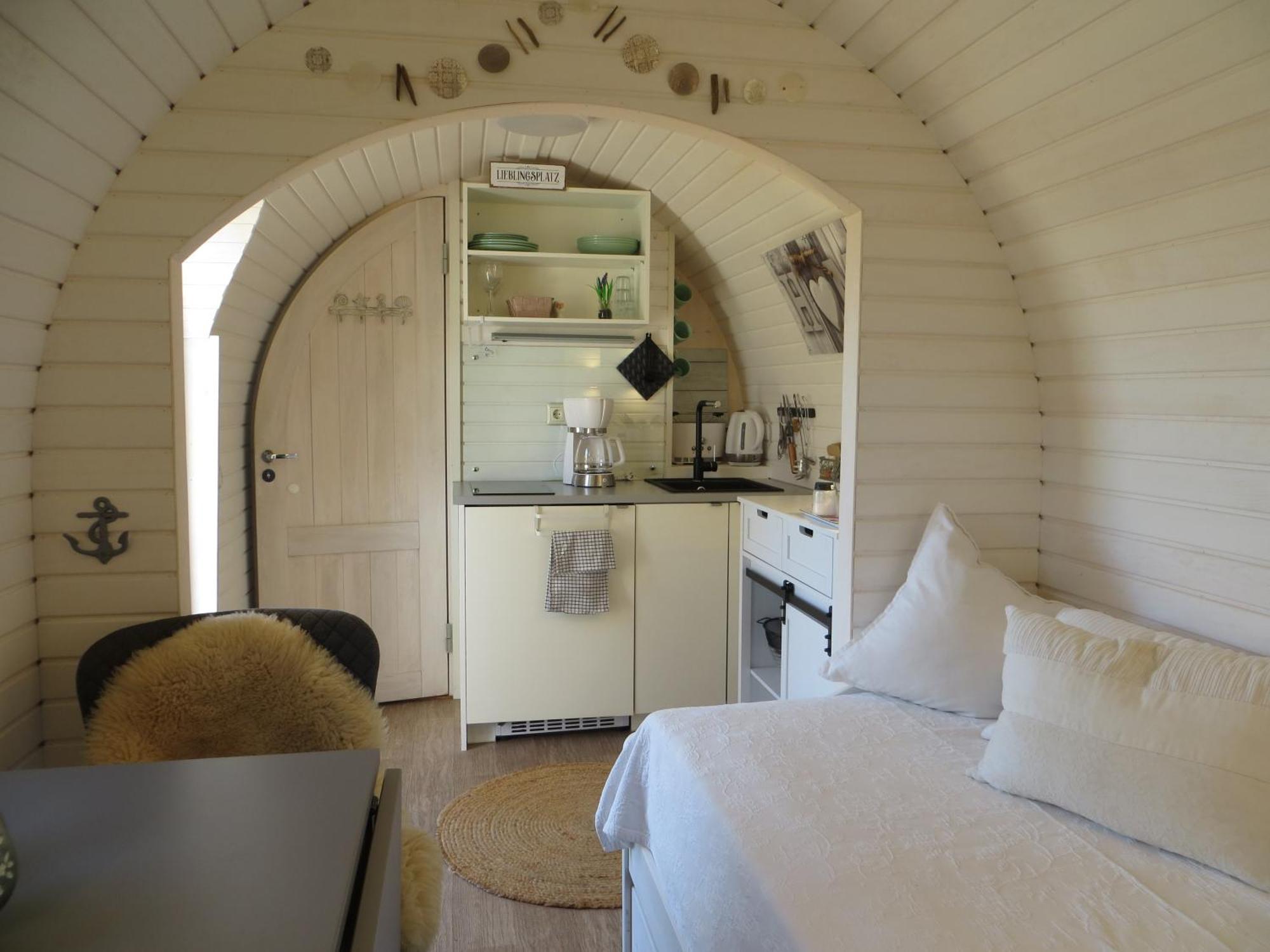 Bettis - Uebernachten Im Iglu-Tinyhaus Tostedt  Bagian luar foto