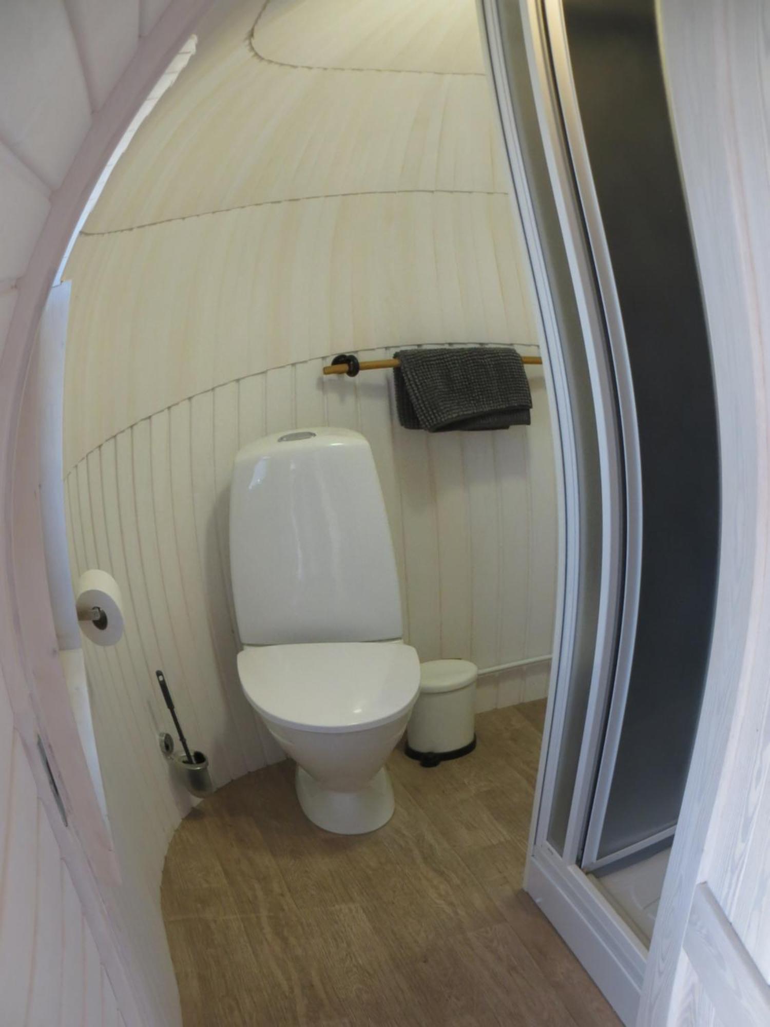 Bettis - Uebernachten Im Iglu-Tinyhaus Tostedt  Bagian luar foto